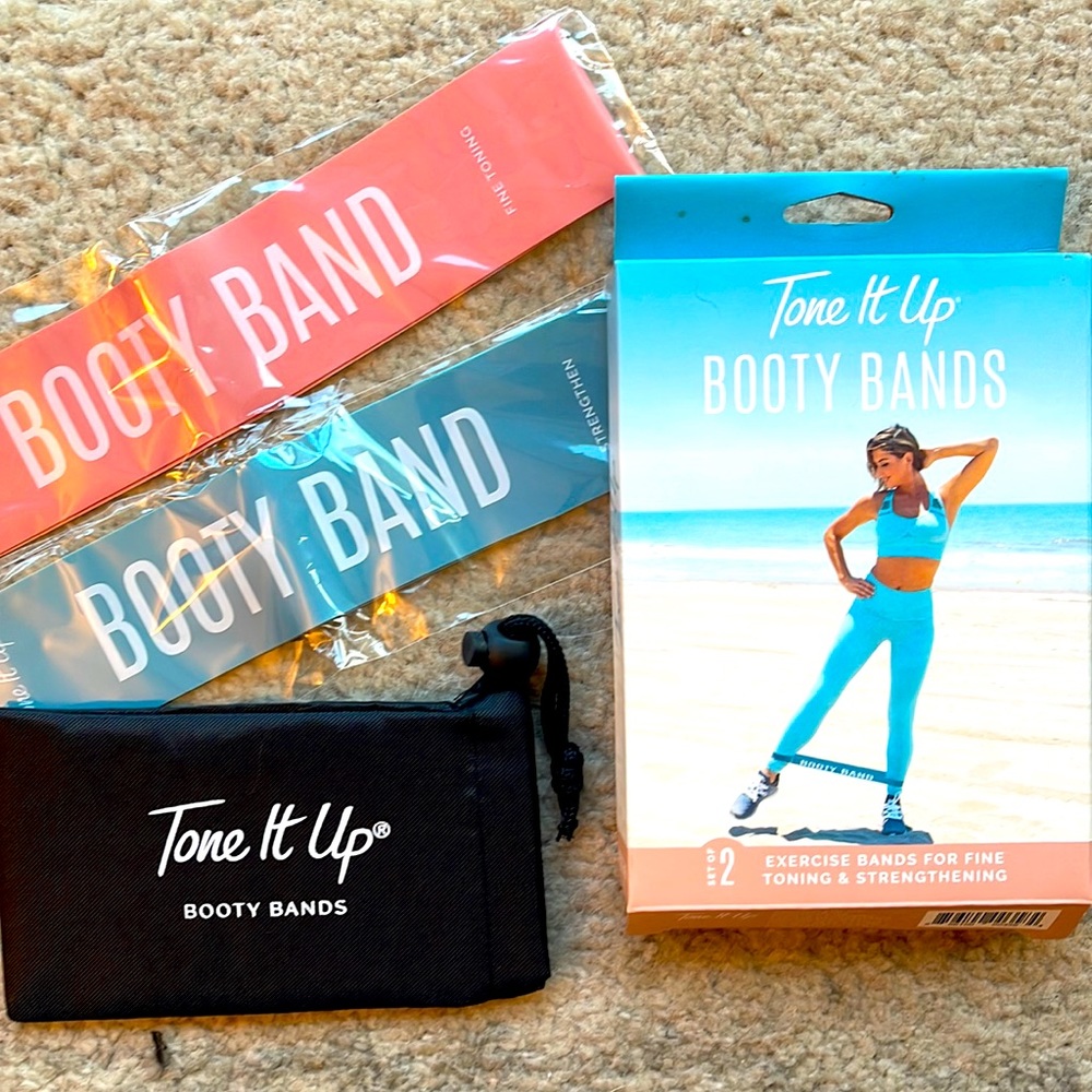 BNIB Tone It Up Booty Bands Two Pack with Travel Pouch